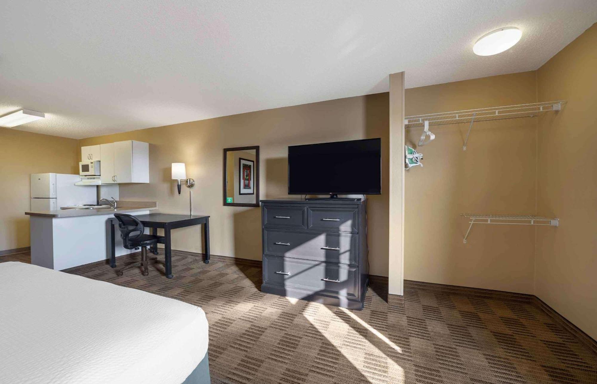 Extended Stay America Suites - Oklahoma City - Airport Экстерьер фото