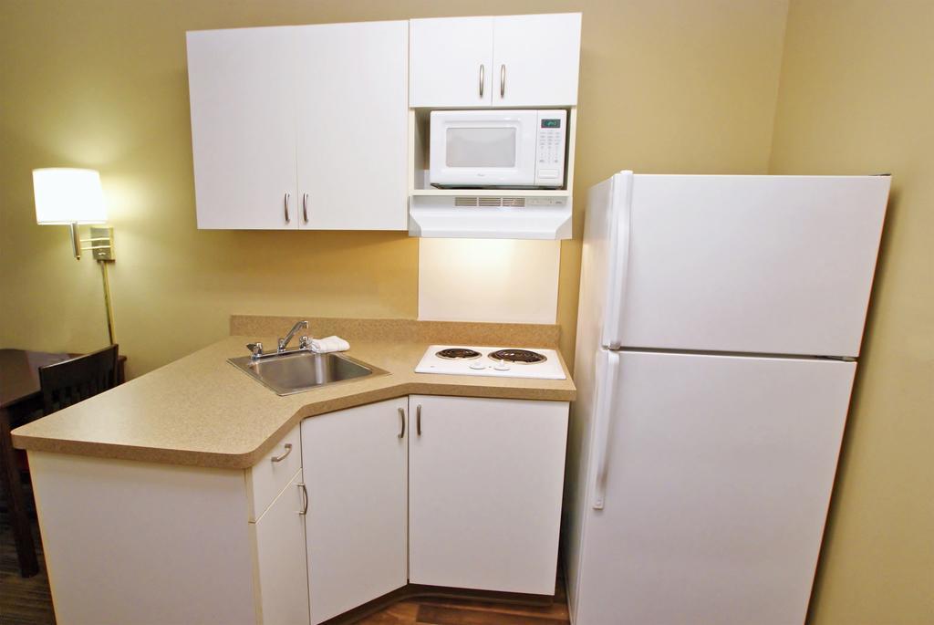 Extended Stay America Suites - Oklahoma City - Airport Экстерьер фото